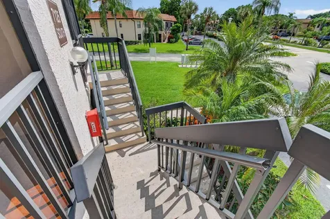 7125 Golf Colony Court Lake Worth FL 33467