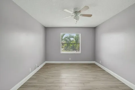 7125 Golf Colony Court Lake Worth FL 33467