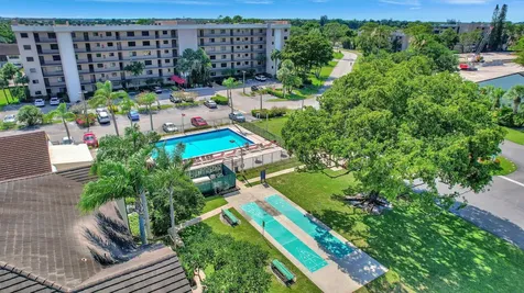 7125 Golf Colony Court Lake Worth FL 33467