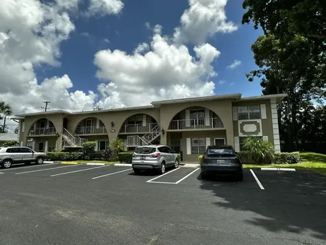 13682 Via Flora Delray Beach FL 33484