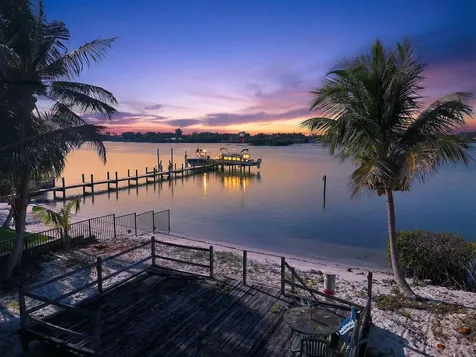 114 W Riverside Drive Jupiter FL 33469