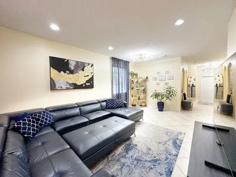 5152 Woodfield Way Coconut Creek FL 33073