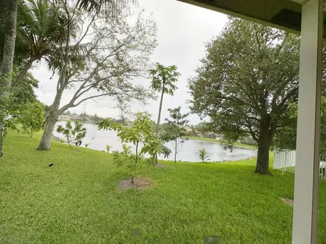 5152 Woodfield Way Coconut Creek FL 33073