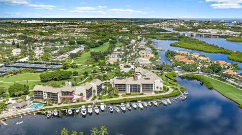 16910 Bay Street Jupiter FL 33477