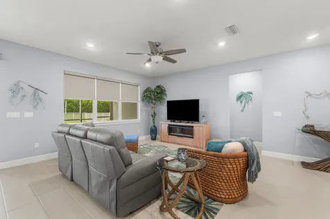 13813 Sw Gingerline Drive Port Saint Lucie FL 34987