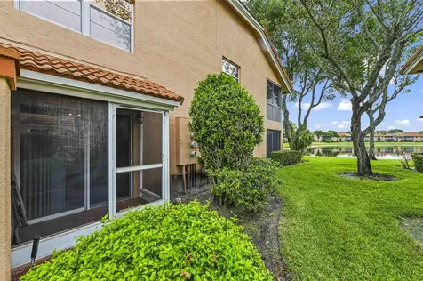 9975 Seacrest Circle Boynton Beach FL 33437