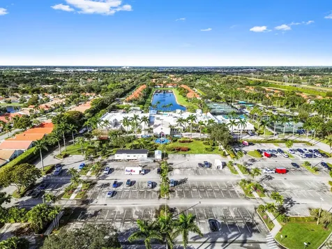9975 Seacrest Circle Boynton Beach FL 33437