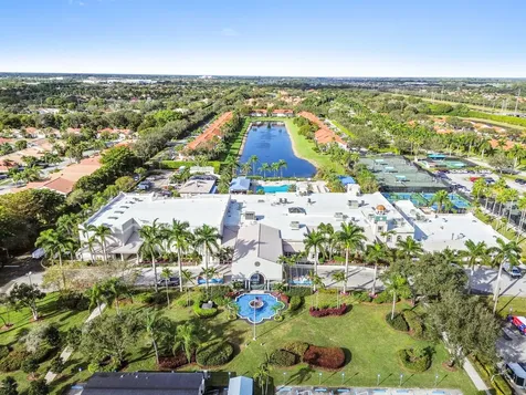 9975 Seacrest Circle Boynton Beach FL 33437