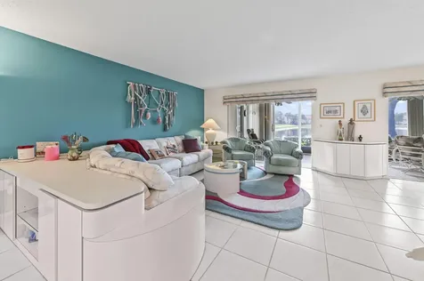 9975 Seacrest Circle Boynton Beach FL 33437