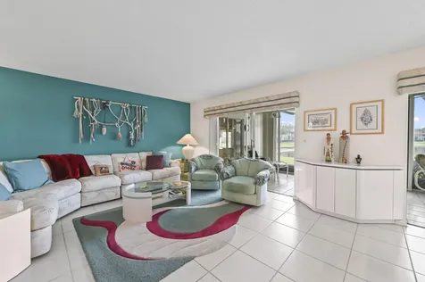 9975 Seacrest Circle Boynton Beach FL 33437