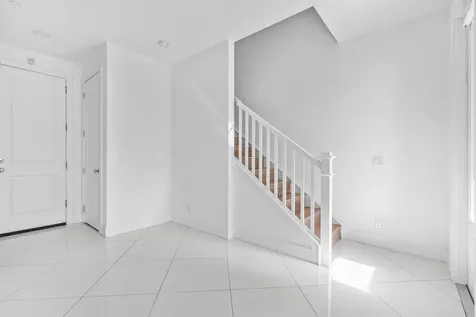 7115 Edison Place Palm Beach Gardens FL 33418
