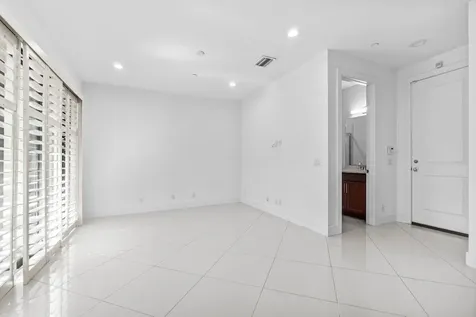 7115 Edison Place Palm Beach Gardens FL 33418