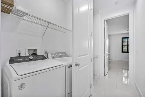 7115 Edison Place Palm Beach Gardens FL 33418