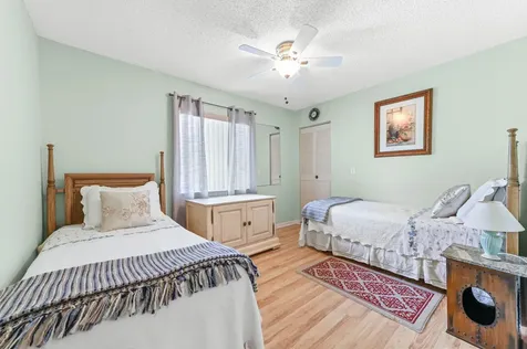 223 Pine Hov Circle Greenacres FL 33463