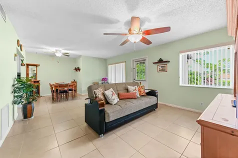 223 Pine Hov Circle Greenacres FL 33463