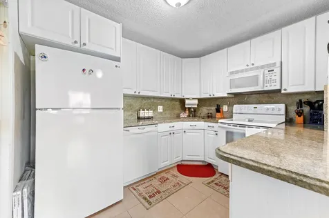 223 Pine Hov Circle Greenacres FL 33463