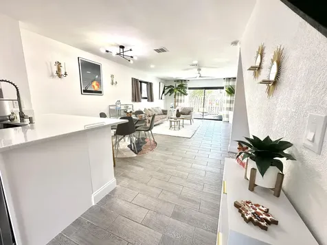 4225 N Highway A1a Hutchinson Island FL 34949