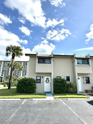 4225 N Highway A1a Hutchinson Island FL 34949