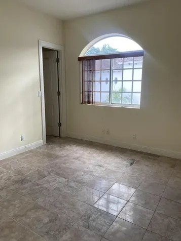 1950 Presidential 2 Way West Palm Beach FL 33401