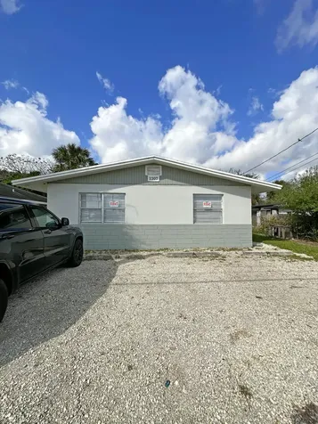 1107 N 21st Street Fort Pierce FL 34950