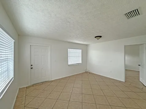 1107 N 21st Street Fort Pierce FL 34950