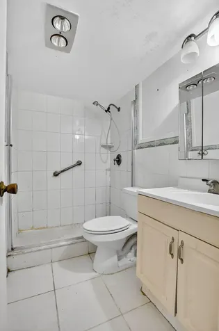 1018 Harwood C Deerfield Beach FL 33442