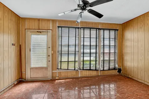 1018 Harwood C Deerfield Beach FL 33442