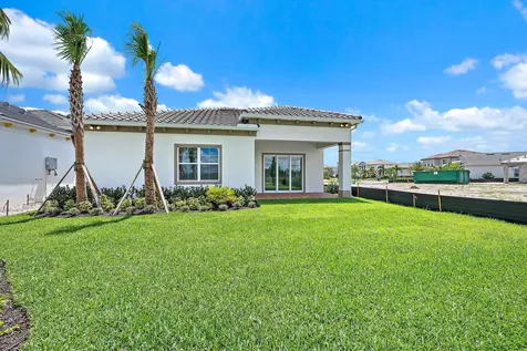 10724 Northbrook Circle Palm Beach Gardens FL 33412