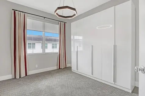 7091 Edison Place Palm Beach Gardens FL 33418