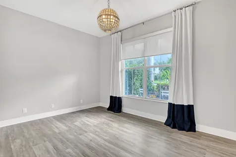 7091 Edison Place Palm Beach Gardens FL 33418