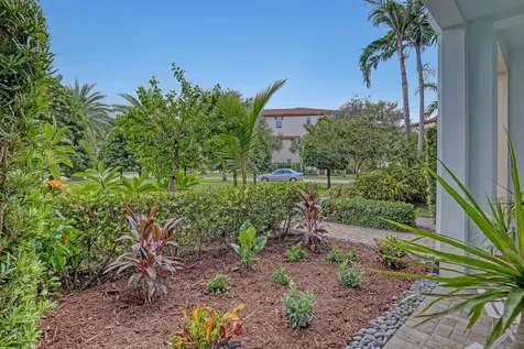 7091 Edison Place Palm Beach Gardens FL 33418