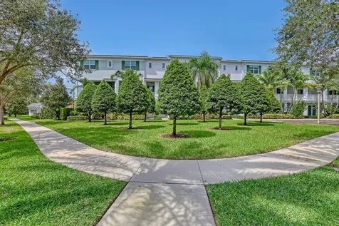 7091 Edison Place Palm Beach Gardens FL 33418