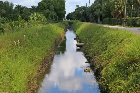 2761 E Road Loxahatchee Groves FL 33470