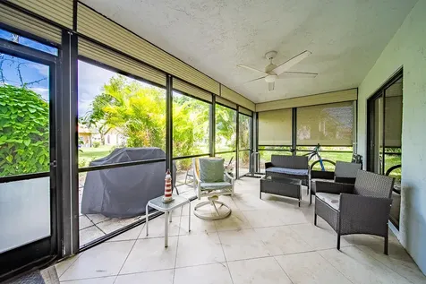 6117 Elsinore Circle Greenacres FL 33463