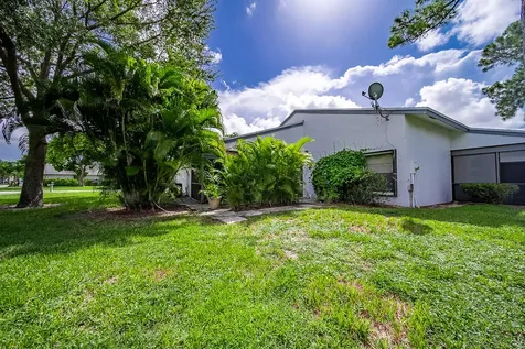 6117 Elsinore Circle Greenacres FL 33463