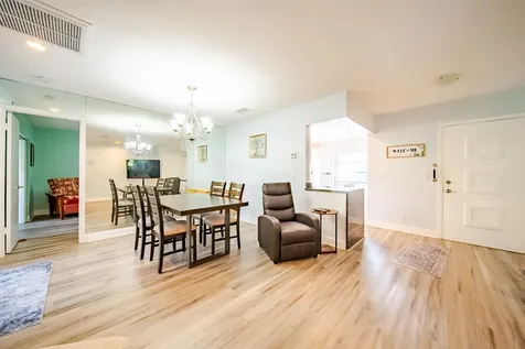 6117 Elsinore Circle Greenacres FL 33463