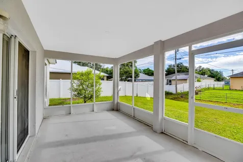 7976 105th Court Vero Beach FL 32967