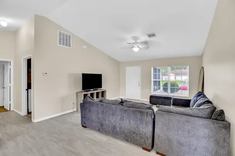 7976 105th Court Vero Beach FL 32967