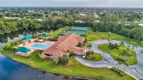 5943 Parkwalk Circle Boynton Beach FL 33472