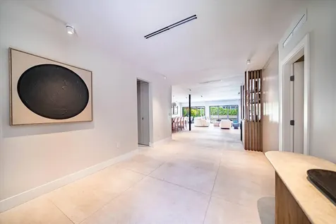 7610 Bayside Lane Miami Beach FL 33141