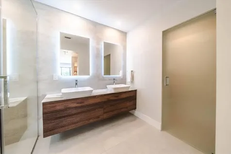 7610 Bayside Lane Miami Beach FL 33141