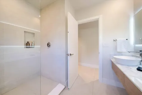 7610 Bayside Lane Miami Beach FL 33141