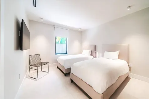 7610 Bayside Lane Miami Beach FL 33141