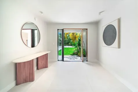 7610 Bayside Lane Miami Beach FL 33141