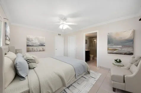 5310 Las Verdes Circle Delray Beach FL 33484