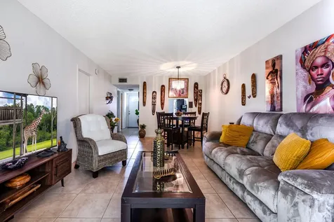 150 Lake Meryl Drive West Palm Beach FL 33411