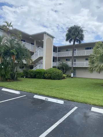 2856 S Garden Drive Lake Worth FL 33461