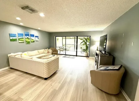 20 Westgate Lane Boynton Beach FL 33436