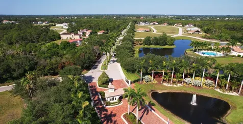 179 Se Via Lago Garda Port Saint Lucie FL 34952
