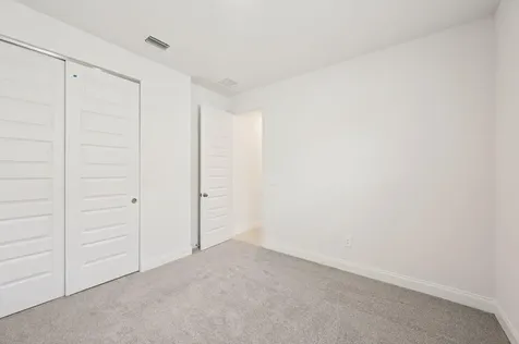 11262 Nw Blockbird Drive Port Saint Lucie FL 34987